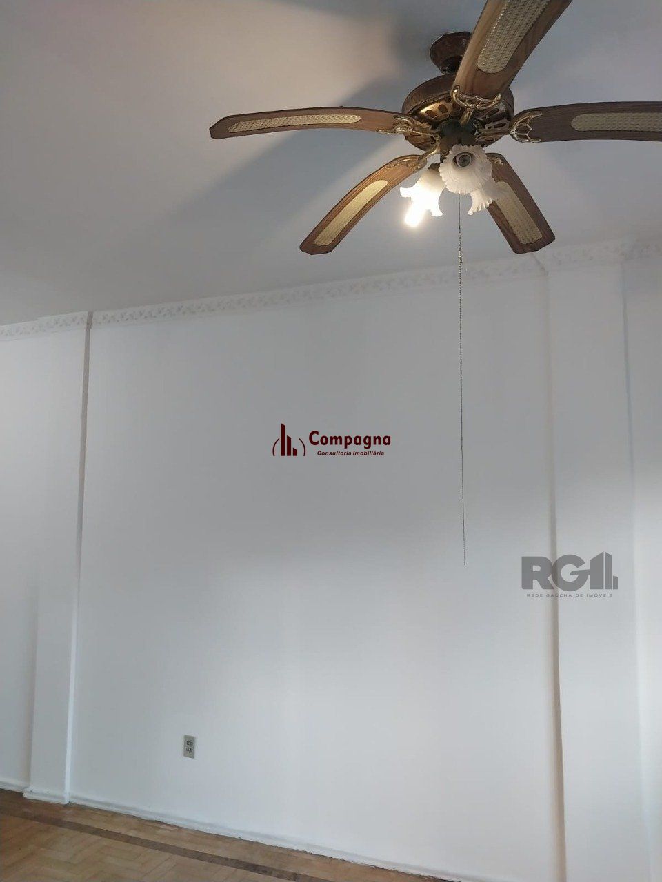 Excelente apartamento 3 dormitório, com Box escriturado - Bairro Santana. Preço Atrativo. — foto 5