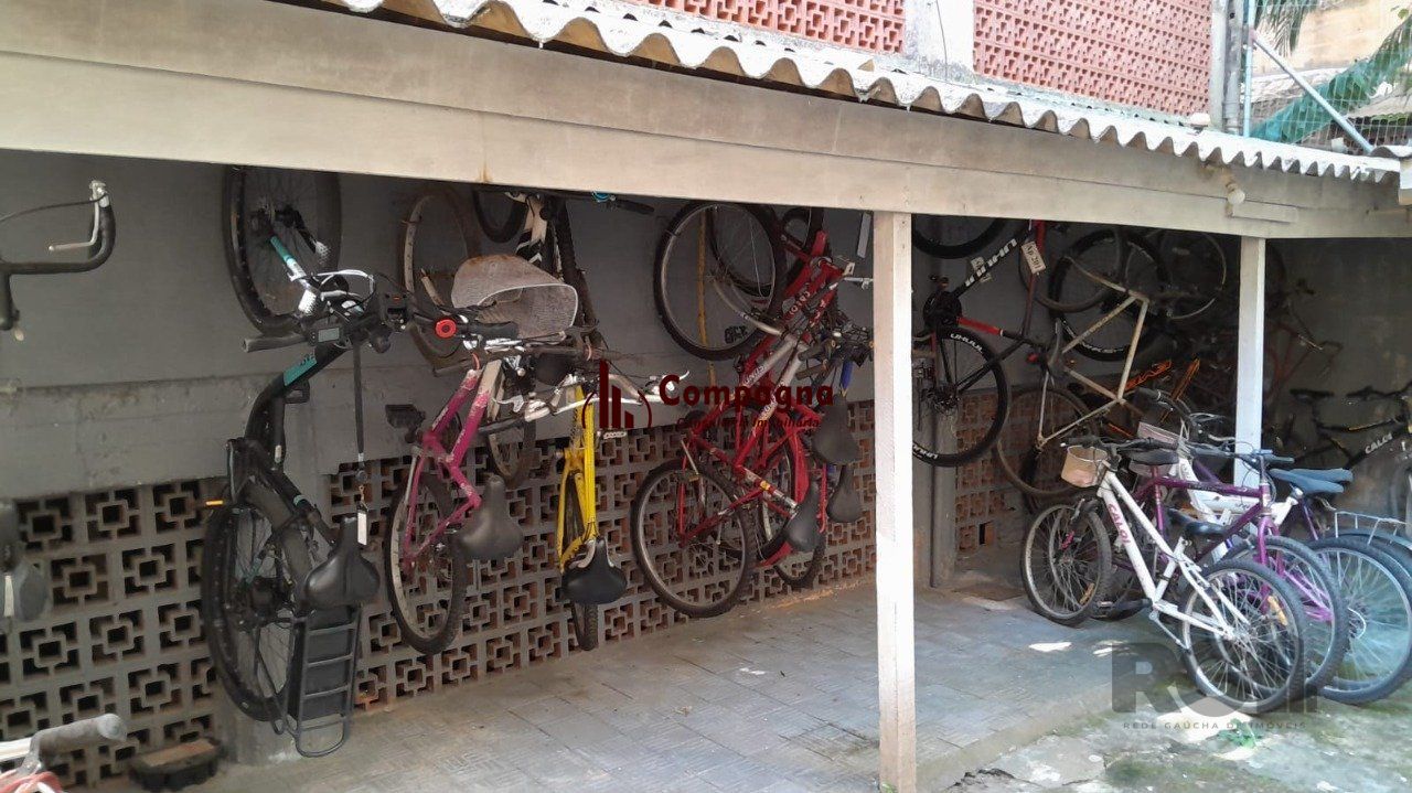 Apartamento 2 Dormitórios,box,elevador,Bairro Centro Histórico — foto 3