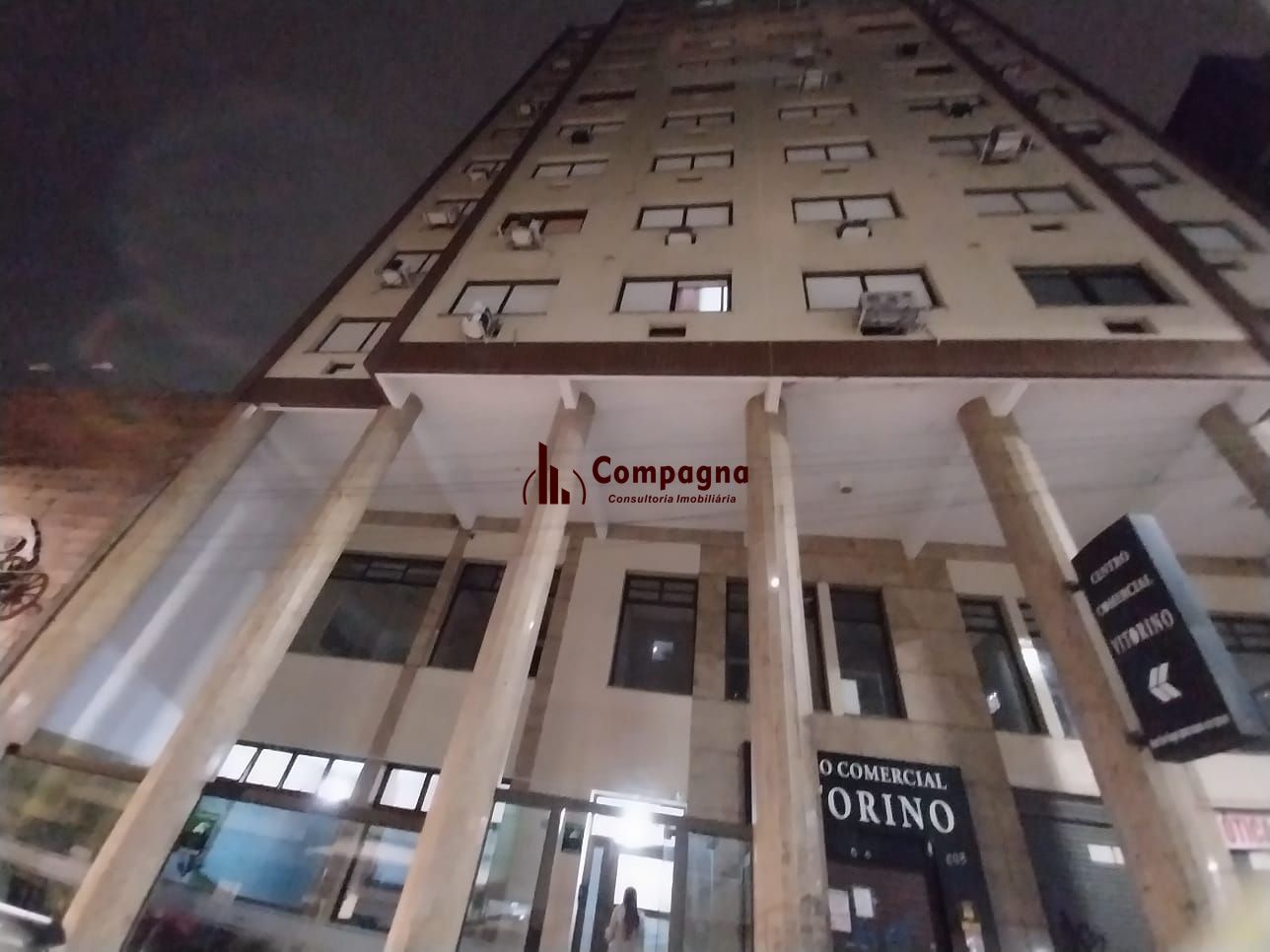 Oportunidade, Kitnet, Locada e Repaginada - Centro Histórico - Preço Atrativo — foto 2