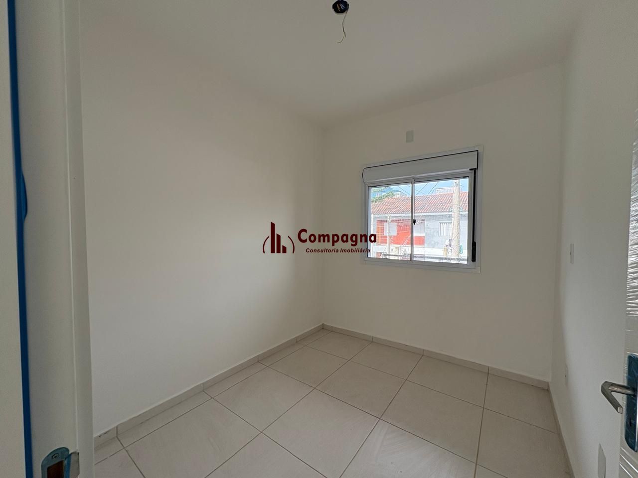 Apartamento 2 quartos à venda, 45m², Restinga - Porto Alegre — foto 2