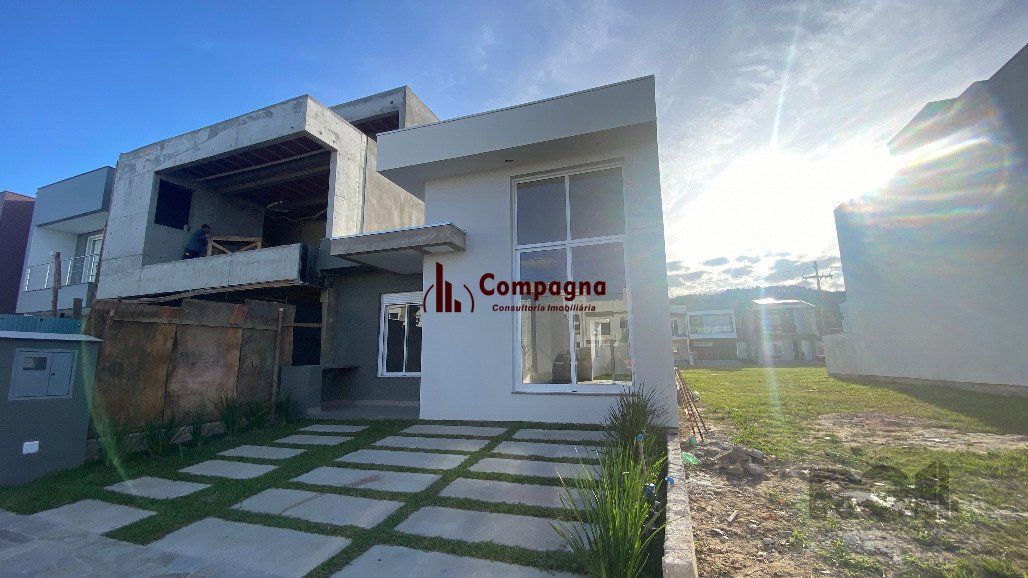 Casa Condominio para Venda - 103m², 3 dormitórios, sendo 1 suites, 2 vagas - Aberta dos Morros
