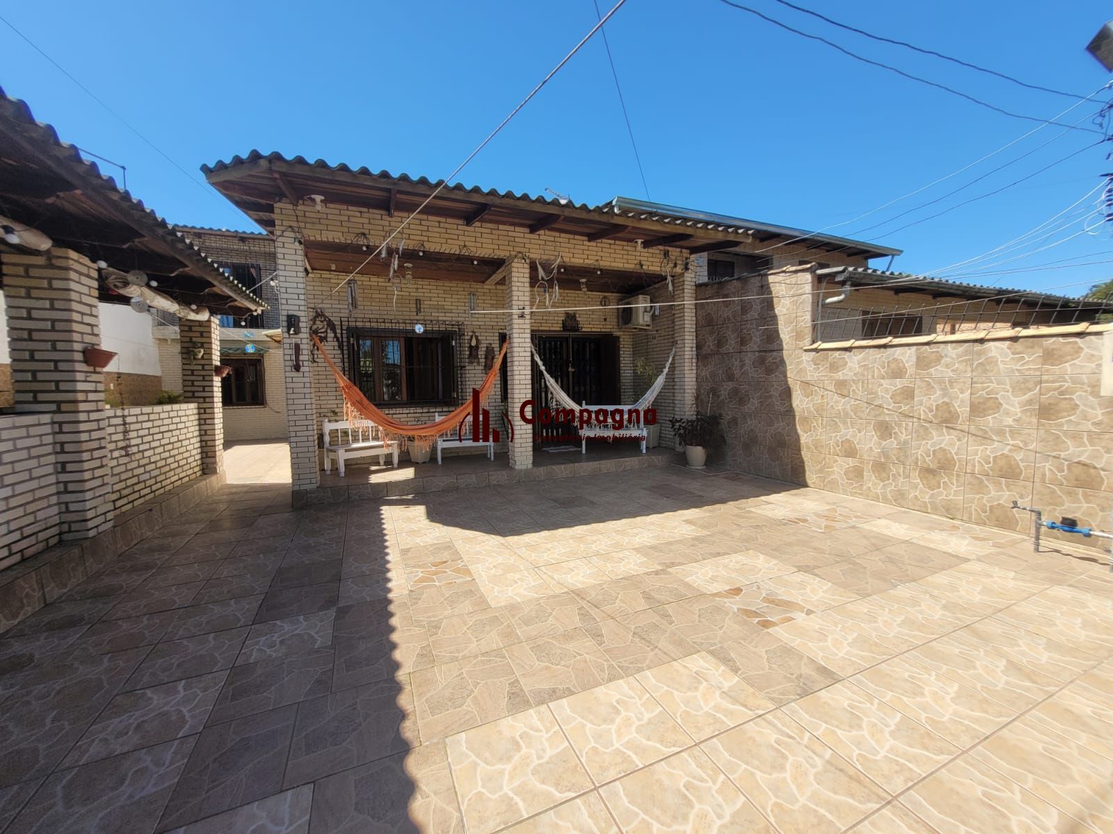 Casa 4 quartos à venda, 100m², Restinga - Porto Alegre — foto 2