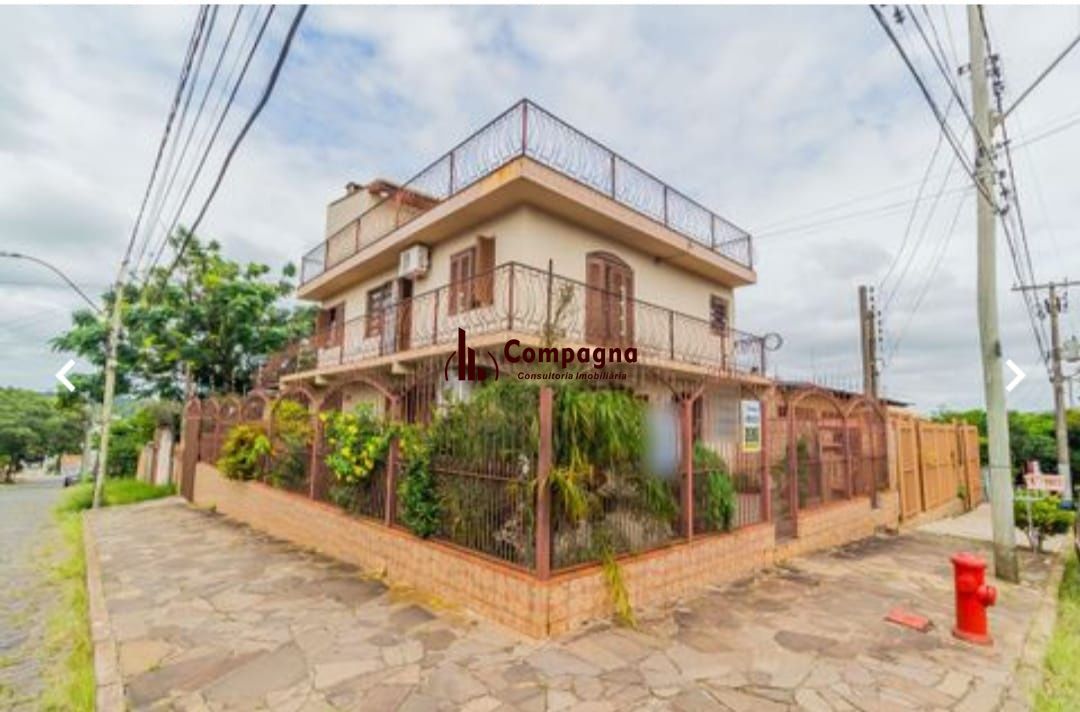 Sobrado de 3 Andares - Vila Nova