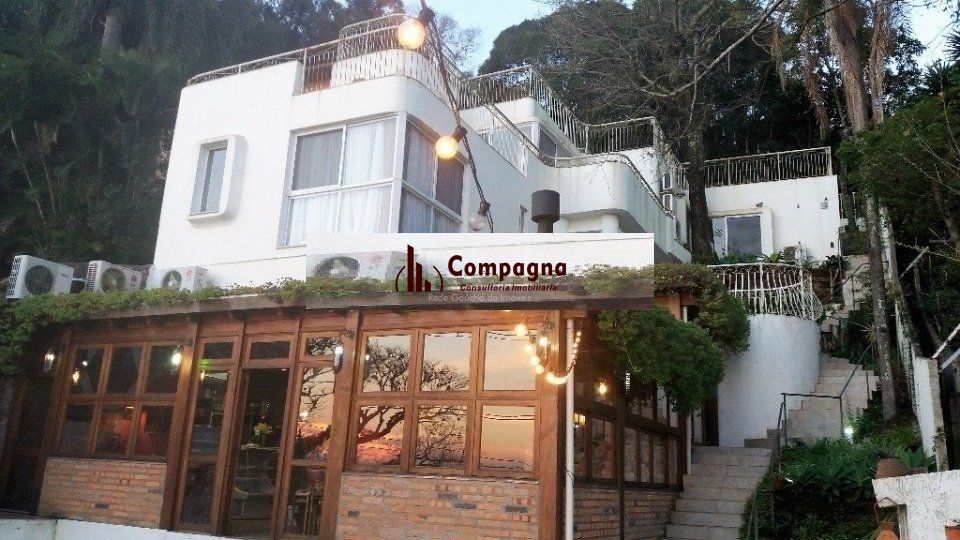Casa para Venda - 307m², 3 dormitórios, sendo 3 suites, Ipanema