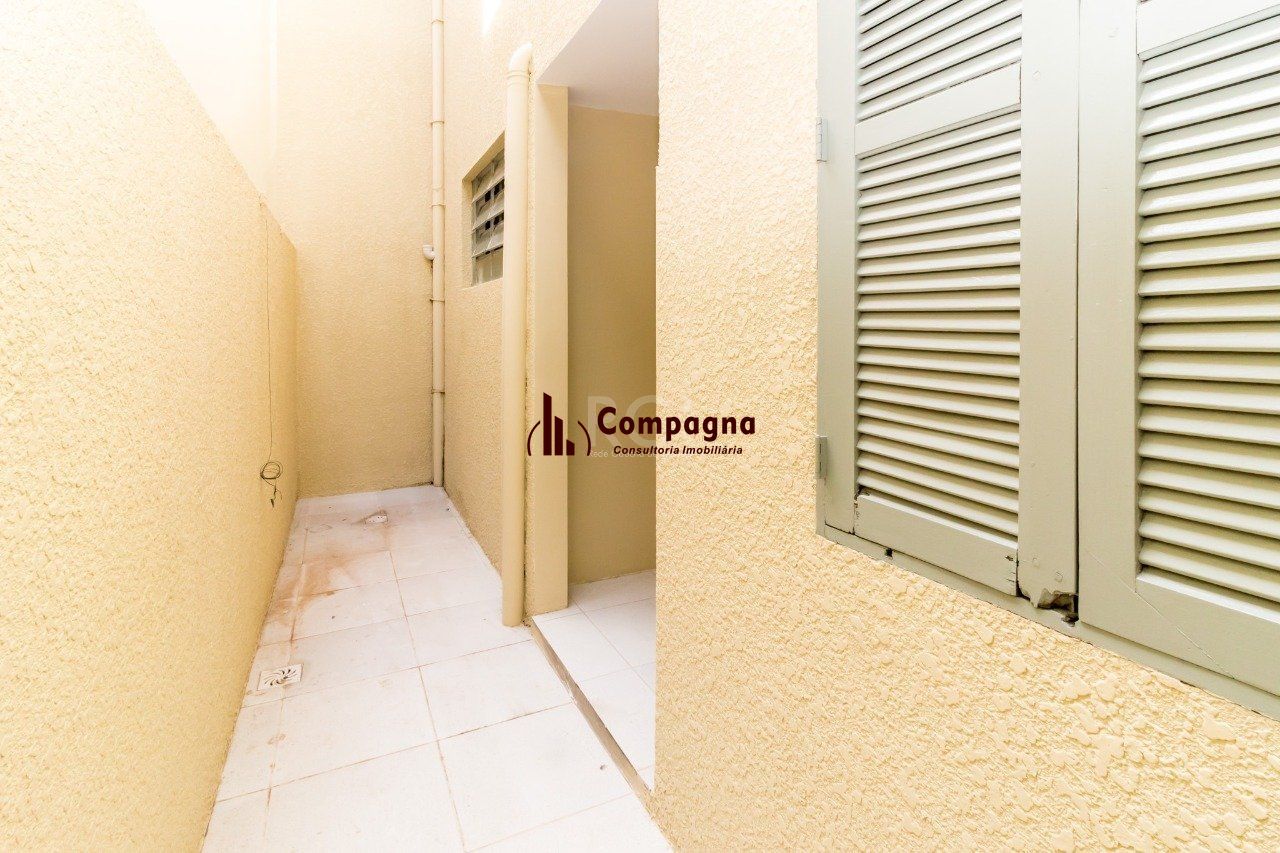 Apartamento para Venda - 85m², 3 dormitórios, 1 vaga - Bom Jesus — foto 3