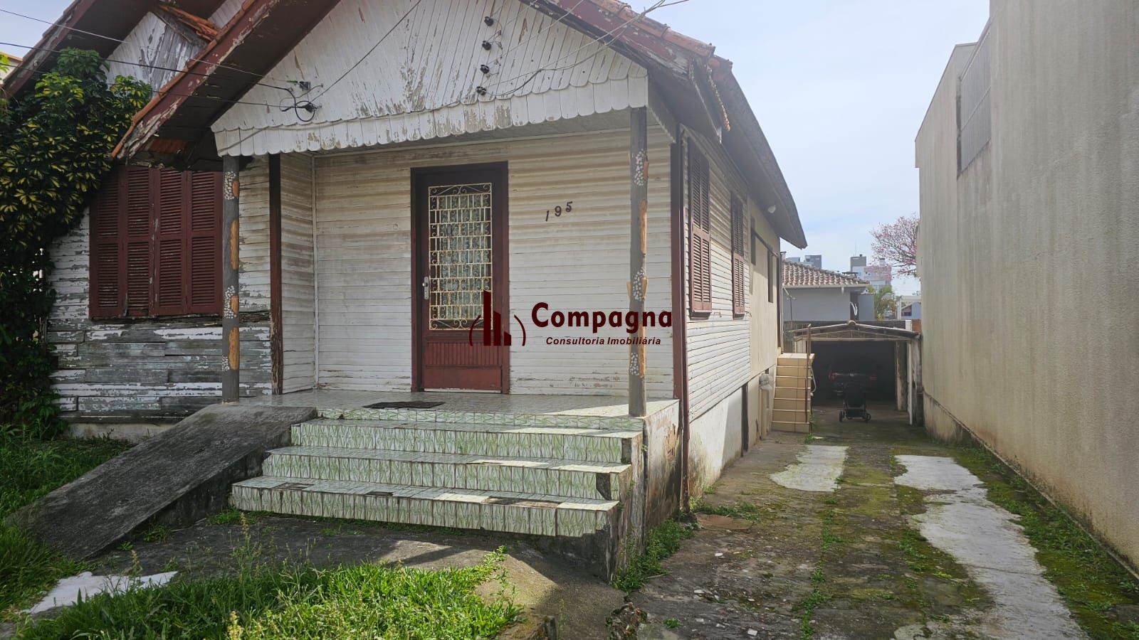 Terreno à venda, Vila Ipiranga - Porto Alegre