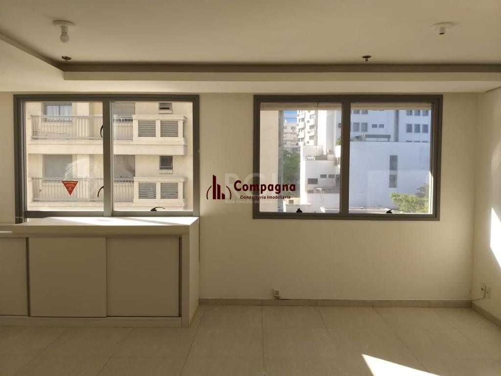 Sala Para comprar Com  44 m² por R$ 580.000,00 - Auxiliadora - Porto Alegre/RS — foto 3