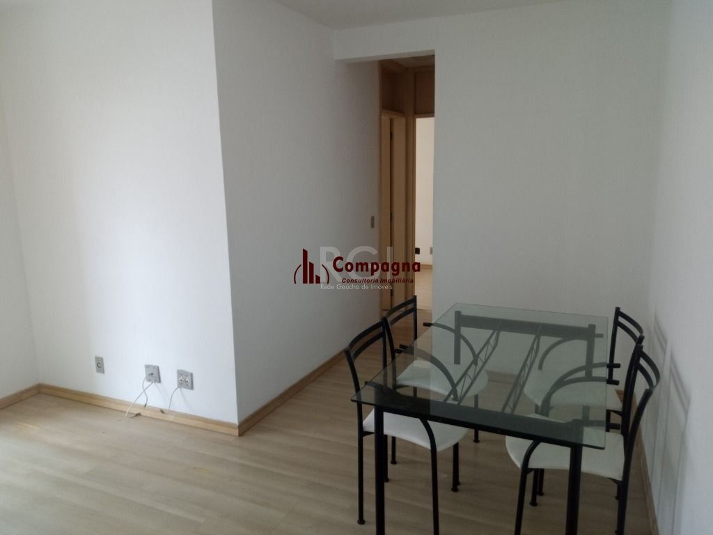 Apartamento com 2 dormitórios para comprar,  50 m² - Sarandi - Porto Alegre/RS