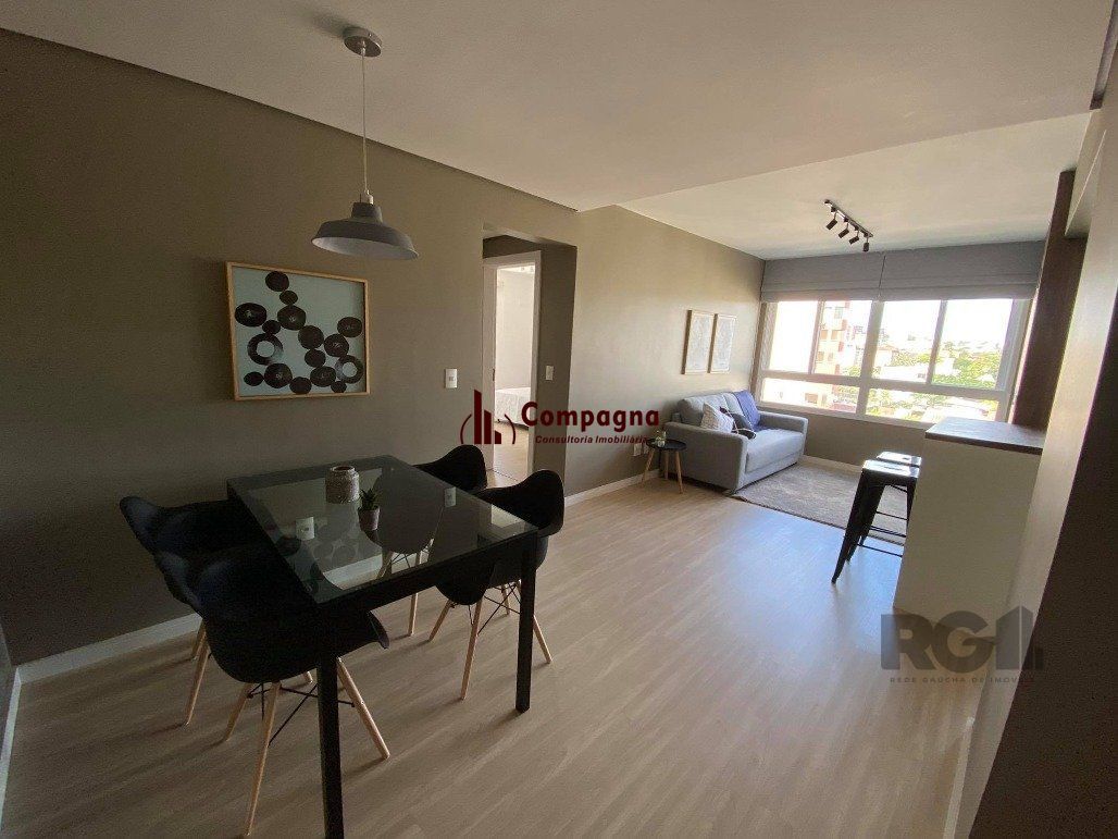 Apartamento de 2 dormitórios e uma vaga para Comprar no Bairro Bom Jesus. — foto 2