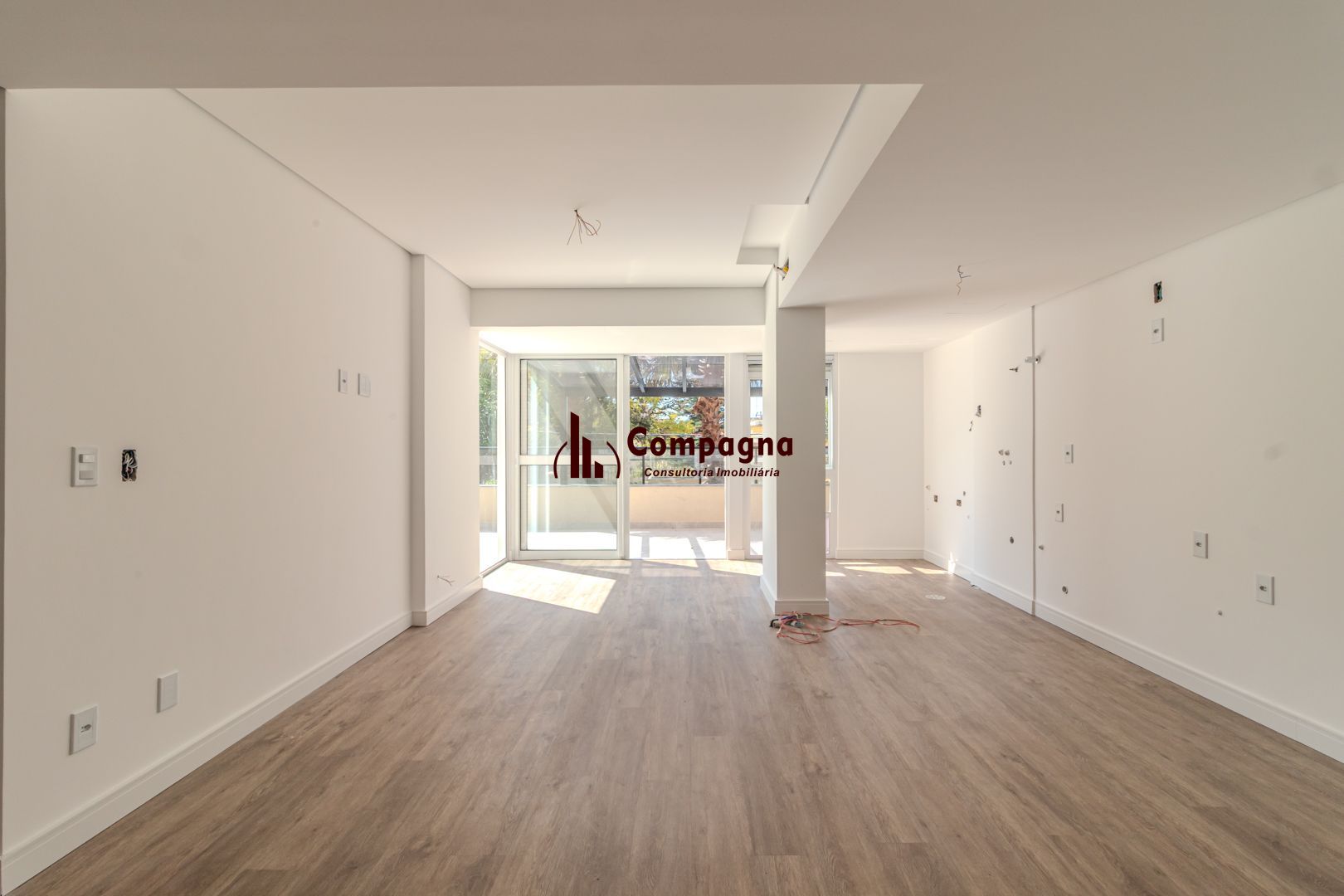 Apartamento Garden Espetacular: Pátio Privativo, Conforto Térmico e Sol na Medida Certa! — foto 2