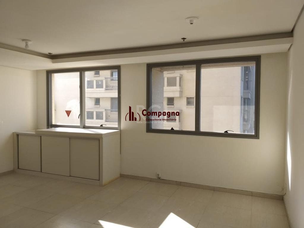 Sala Para comprar Com  44 m² por R$ 580.000,00 - Auxiliadora - Porto Alegre/RS — foto 2