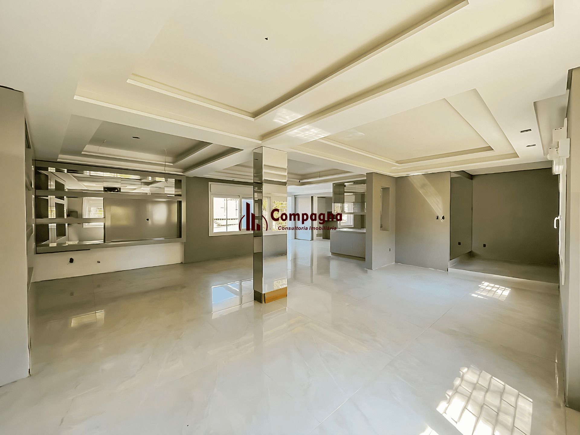 Casa Reformada com Piscina, 370m², 2 Suítes com Closet no Três Figueiras – POA — foto 5
