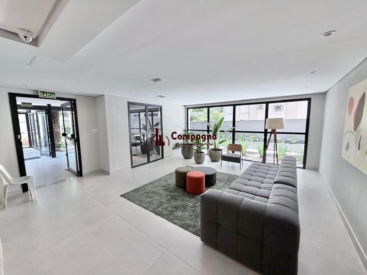 Excelente apartamento a venda no ITA123, com 2 domitórios no bairro Jardim Botânico.