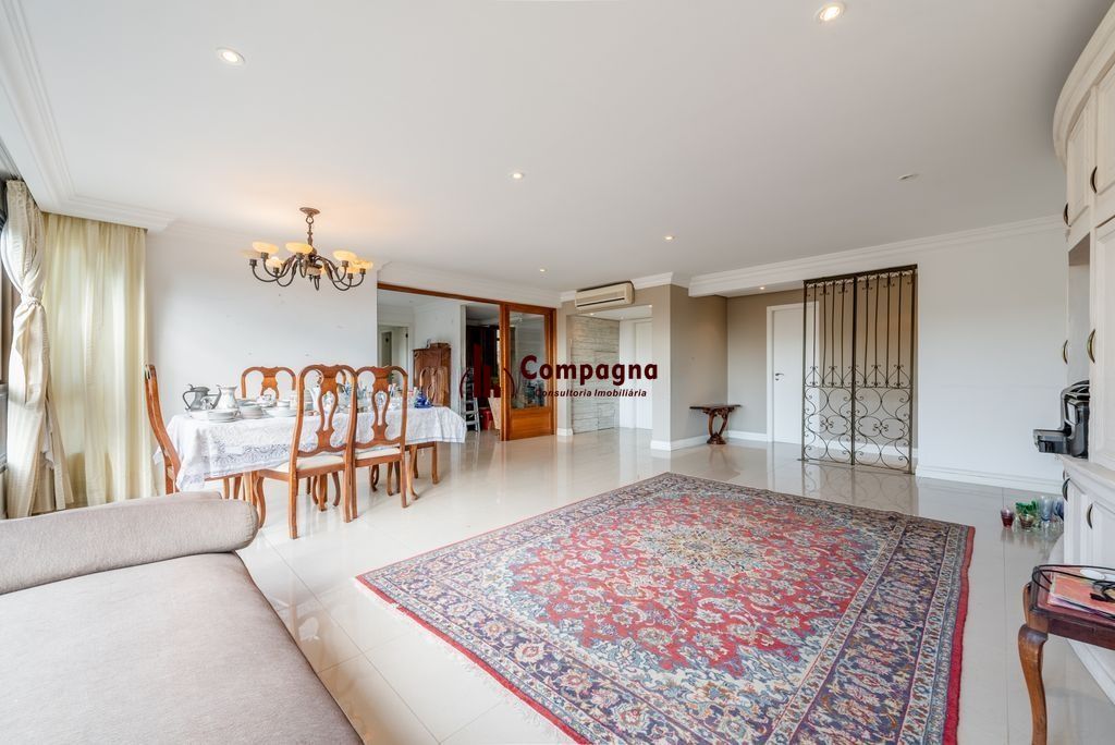 Apartamento espaçoso e confortável no bairro Mont Serrat — foto 4
