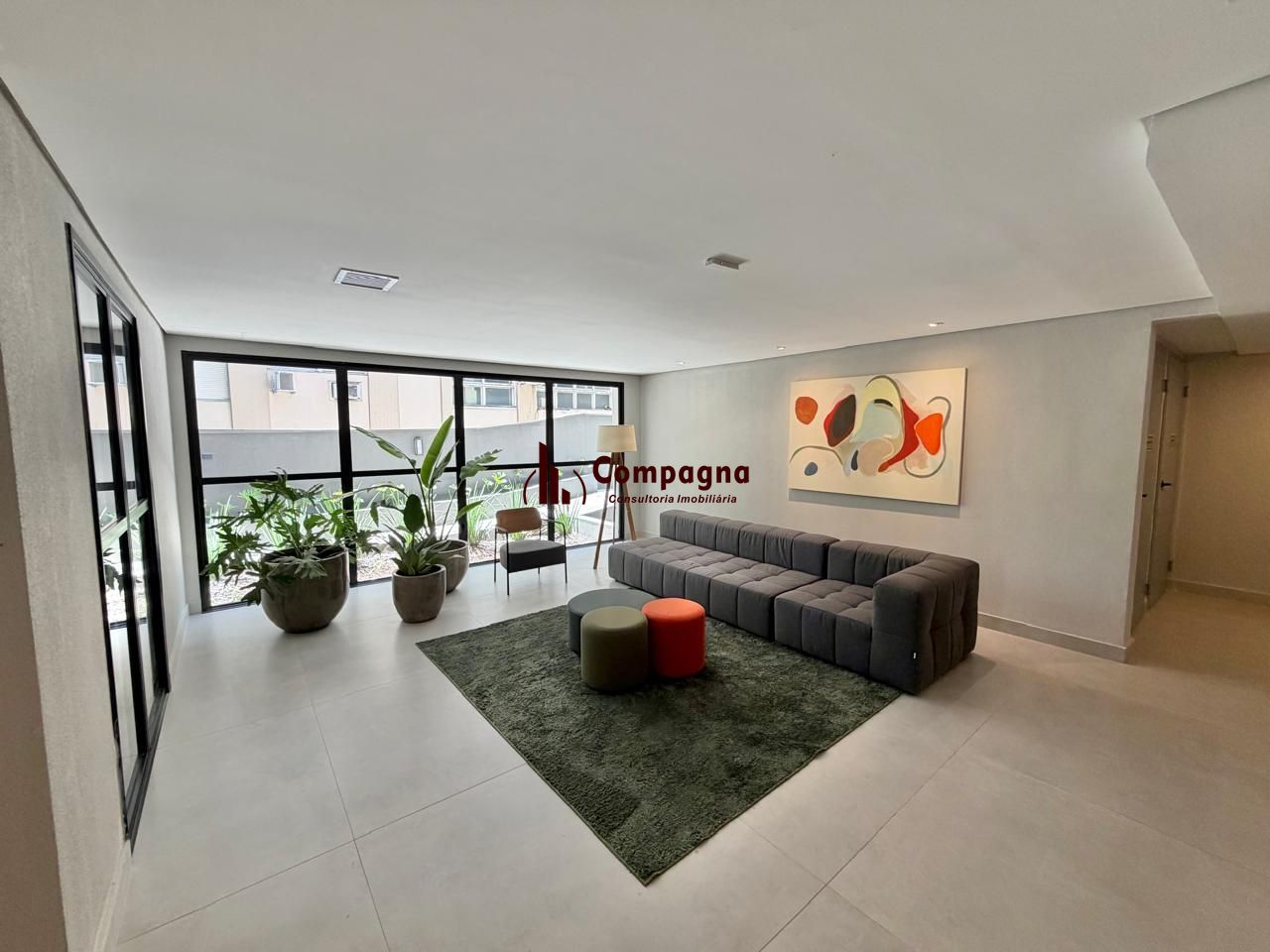 Excelente apartamento a venda no ITA123, com 2 domitórios no bairro Jardim Botânico. — foto 2