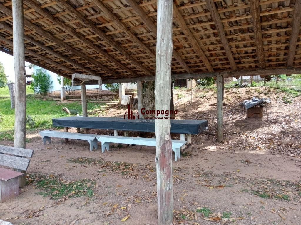 Boletto Imóveis vende Sitio na RS, Com 7 casas, 2 comerciais, excelente local para vários seguimento fácil acesso , rota para gramado, R$3.900,000,00 — foto 4