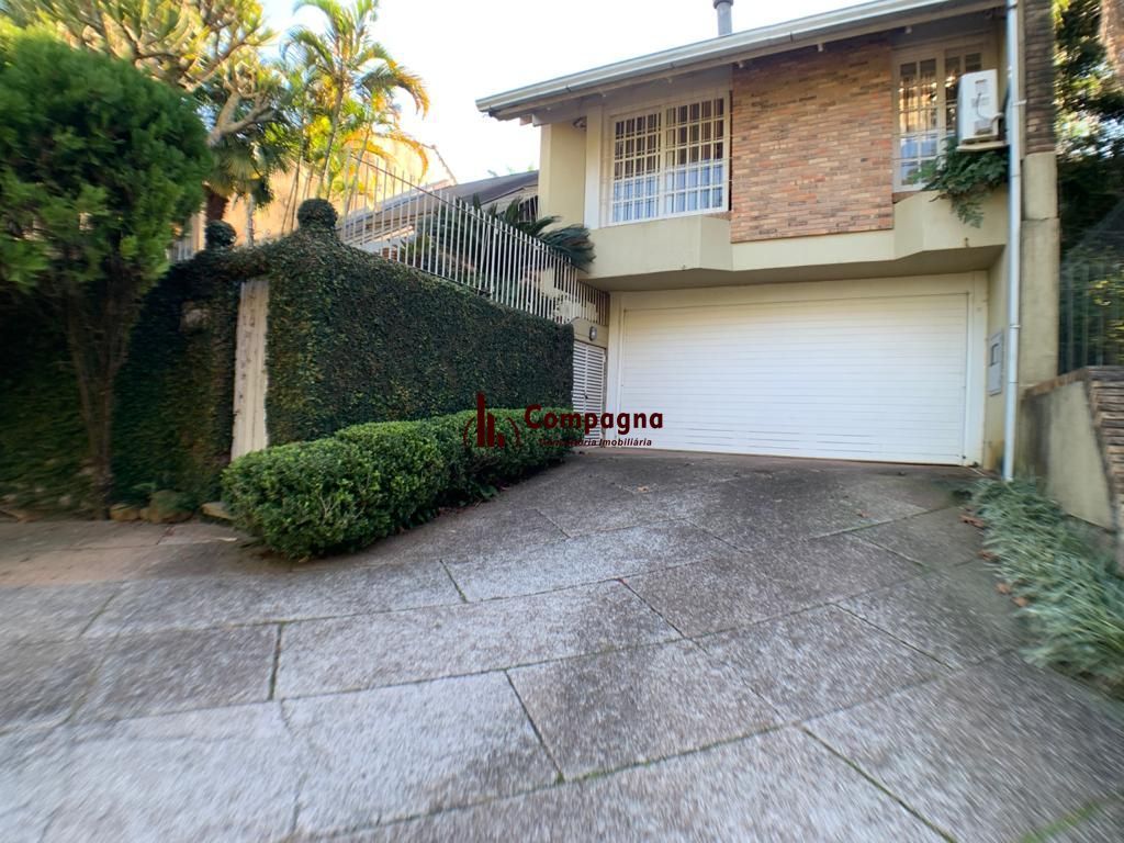 Casa para Venda - 420m², 3 dormitórios, sendo 1 suites, Ipanema