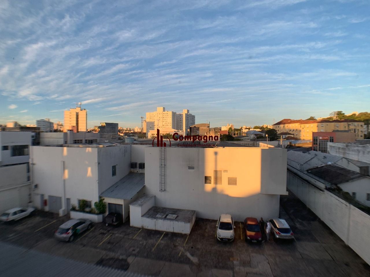 Sala Comercial Bairro Menino Deus — foto 4