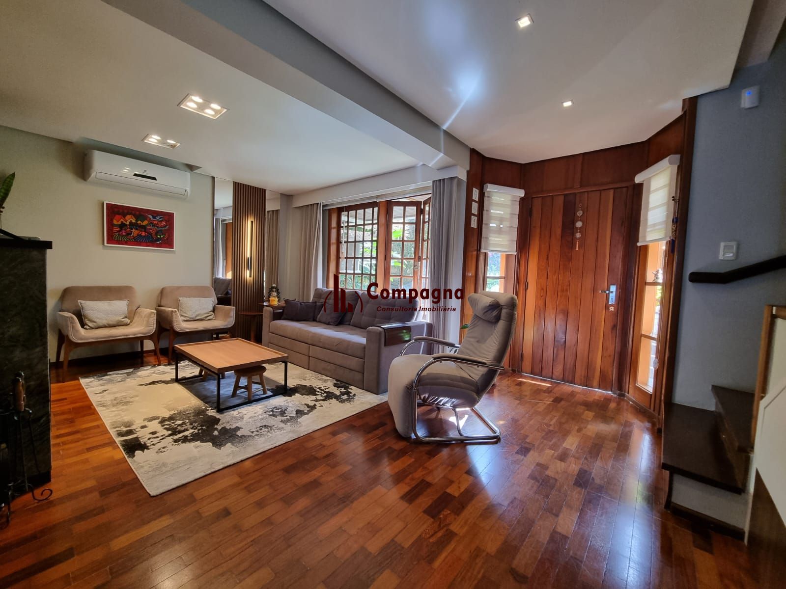 Casa de 3 Dormitórios em Condomínio Fechado Infra Completa — foto 3