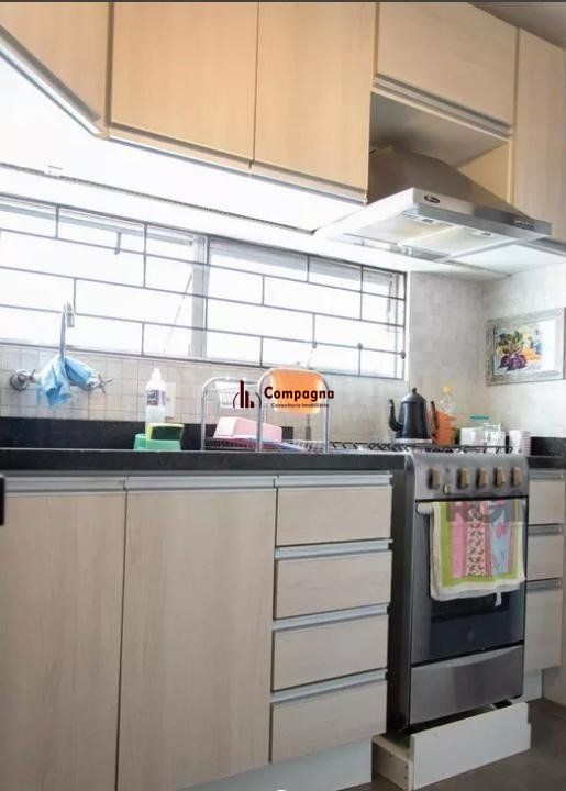EXCELENTE APARTAMENTO 3 DORIMITÓRIOS, SENDO 1 SUÍTE, 4 BANHEIROS, COM BOX — foto 3