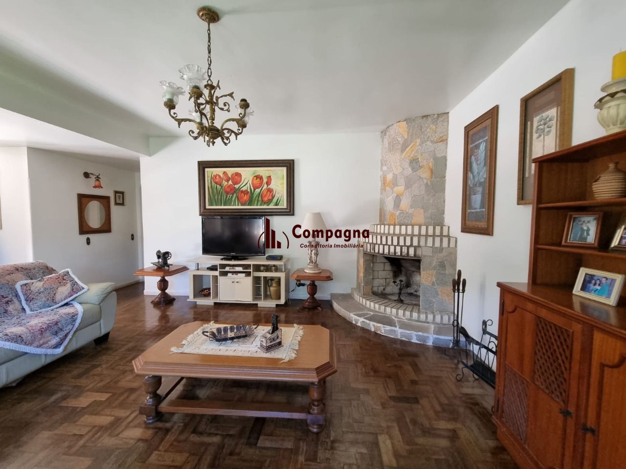 Casa de Esquina Bairro Jardim Isabel — foto 4