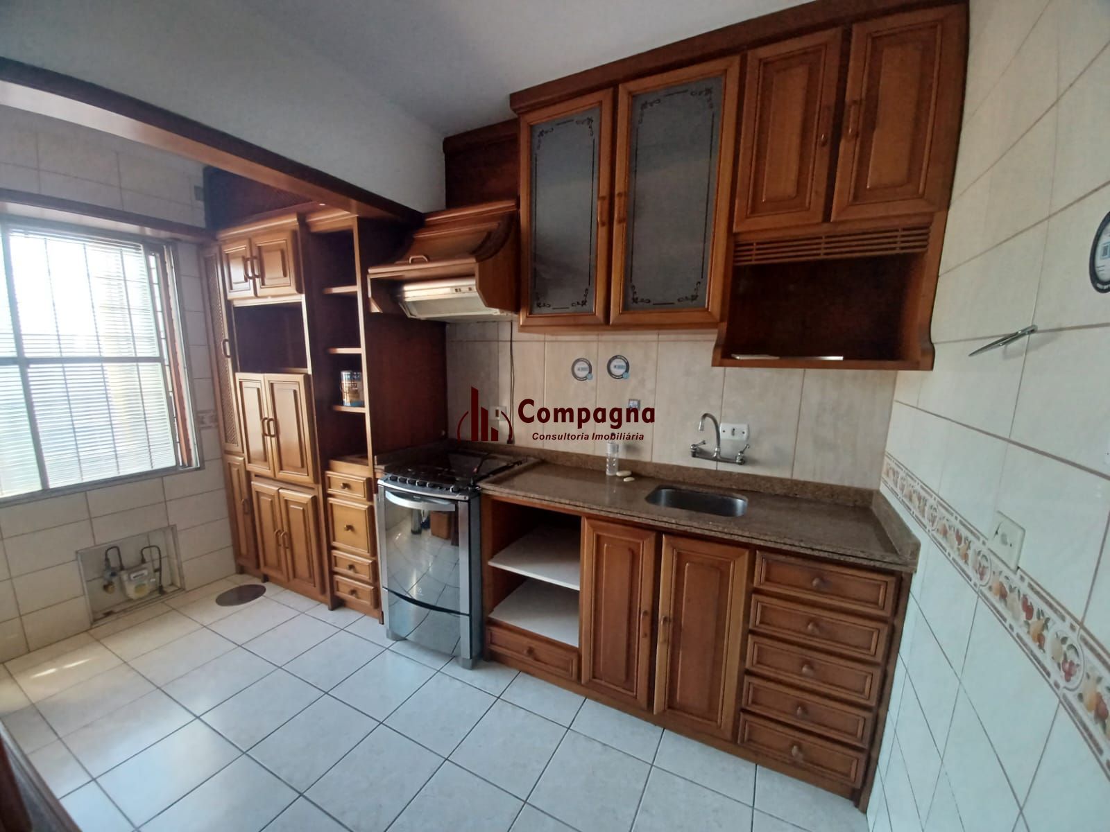 Cobertura de 2 quartos, 2 banheiros e 1 vaga de garagem no bairro Menino Deus — foto 4