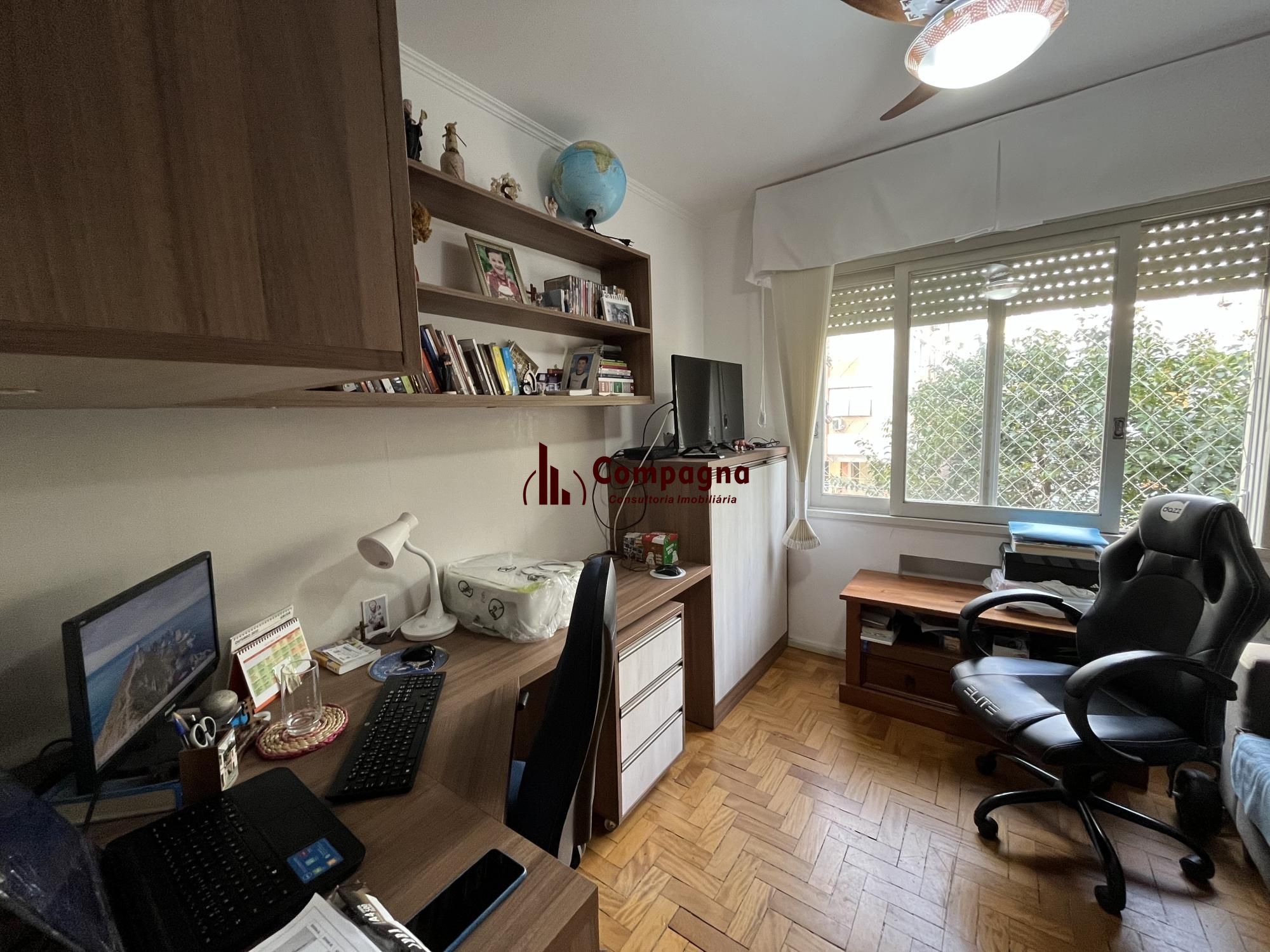 Apartamento de 3 quartos, suíte e 1 vaga de garagem no bairro Petrópolis em POA — foto 5