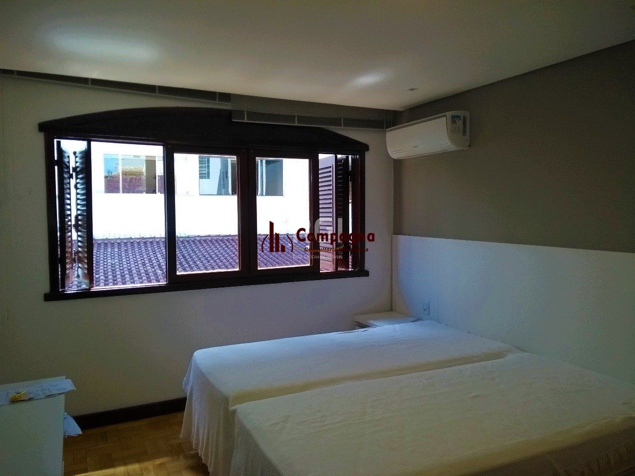 Casa para Venda - 175m², 4 dormitórios, sendo 2 suites, 2 vagas - Santa Cecília — foto 3
