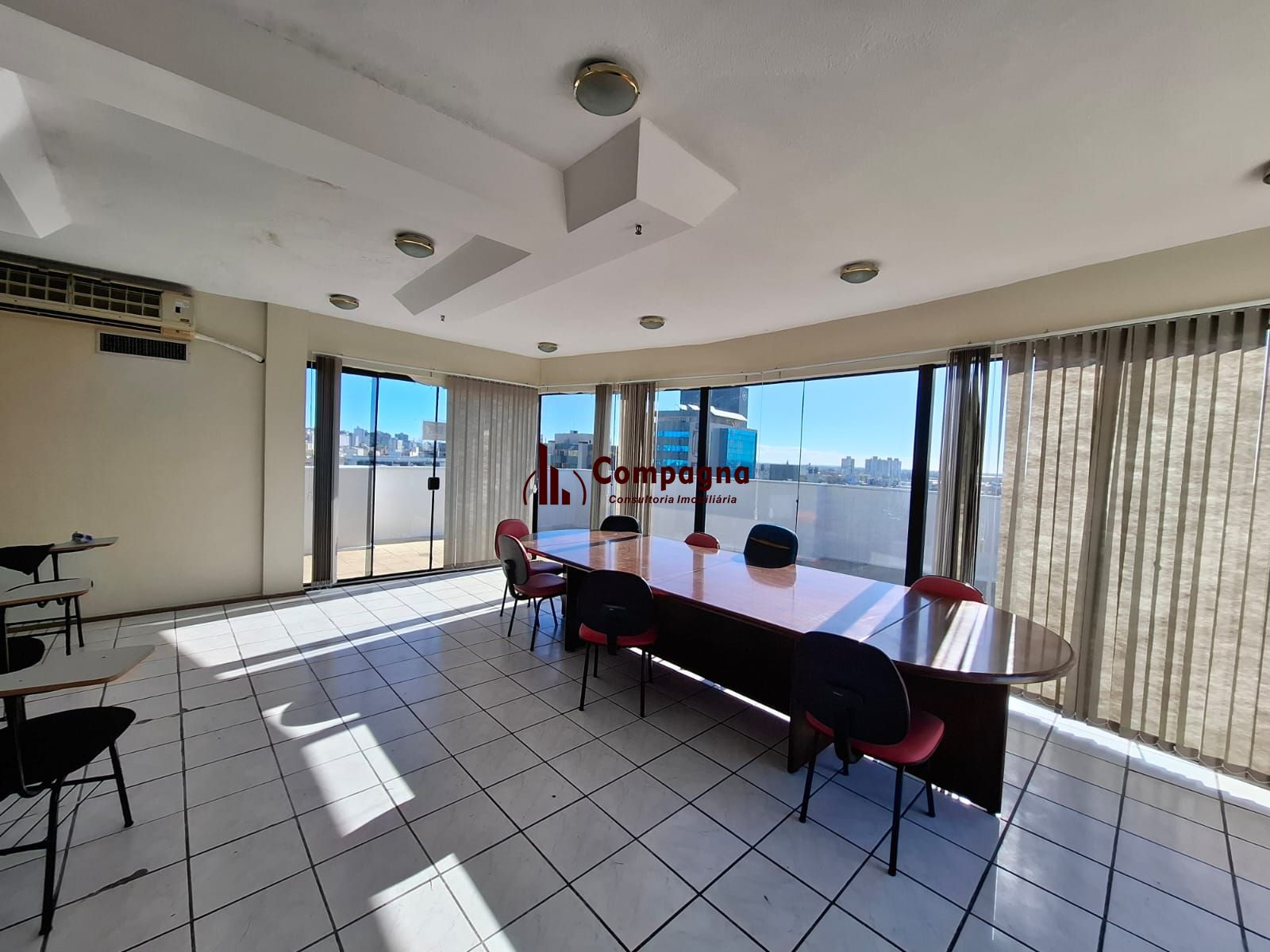 Sala comercial a venda no bairro Higienópolis em Porto Alegre — foto 4