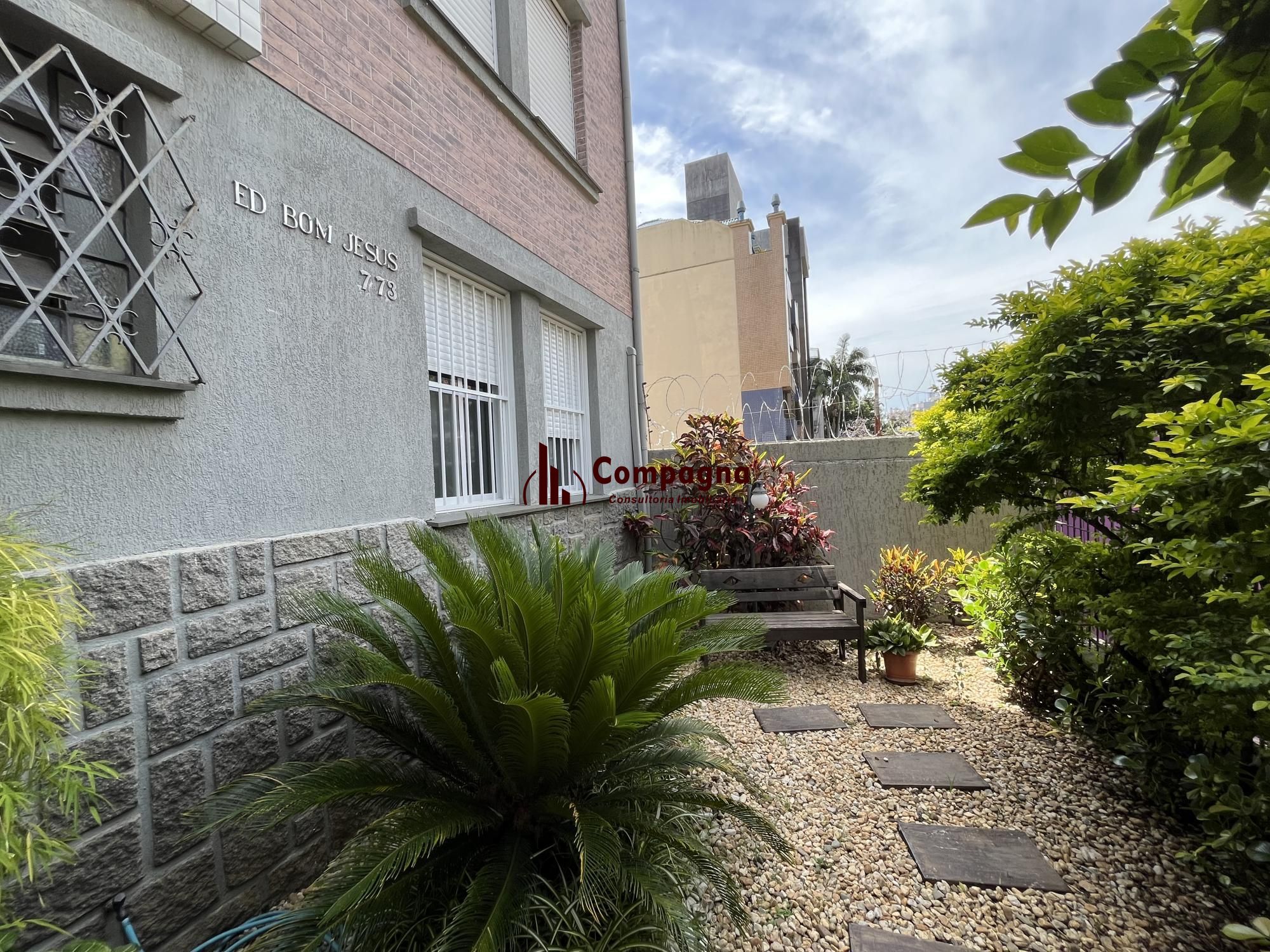 Apartamento de 3 quartos com dependência de empregada bairro Moinhos de Vento — foto 3