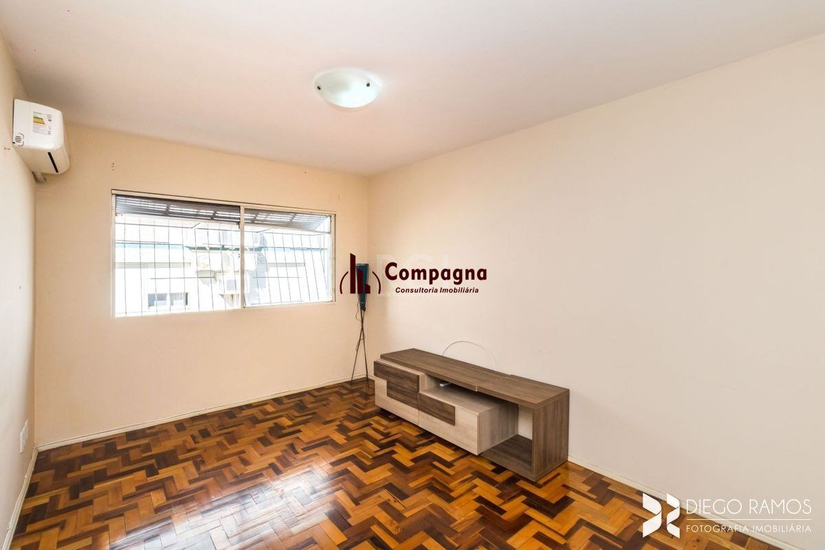 Apartamento para Venda - 82m², 3 dormitórios, sendo 1 suite, 1 vaga - Menino Deus — foto 3