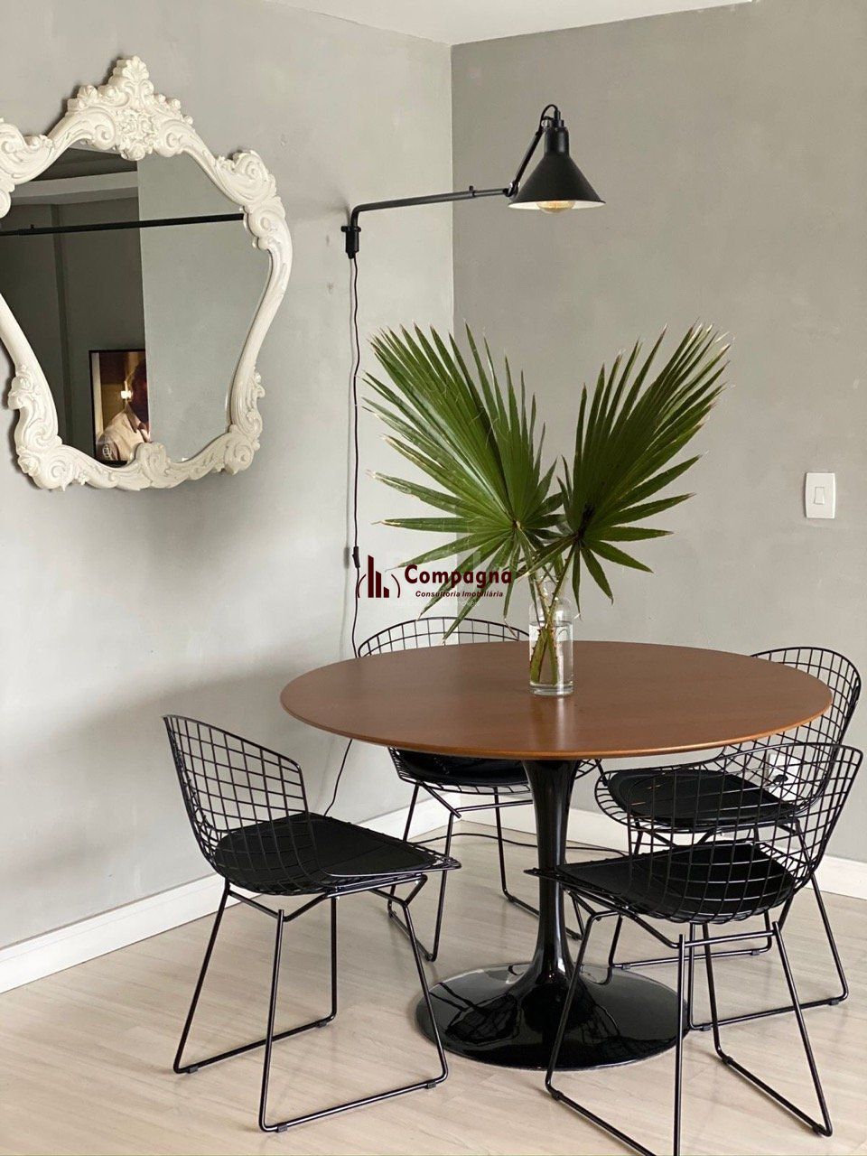 Apartamento para Venda - 61m², 2 dormitórios, 1 vaga - Passo da Areia — foto 2