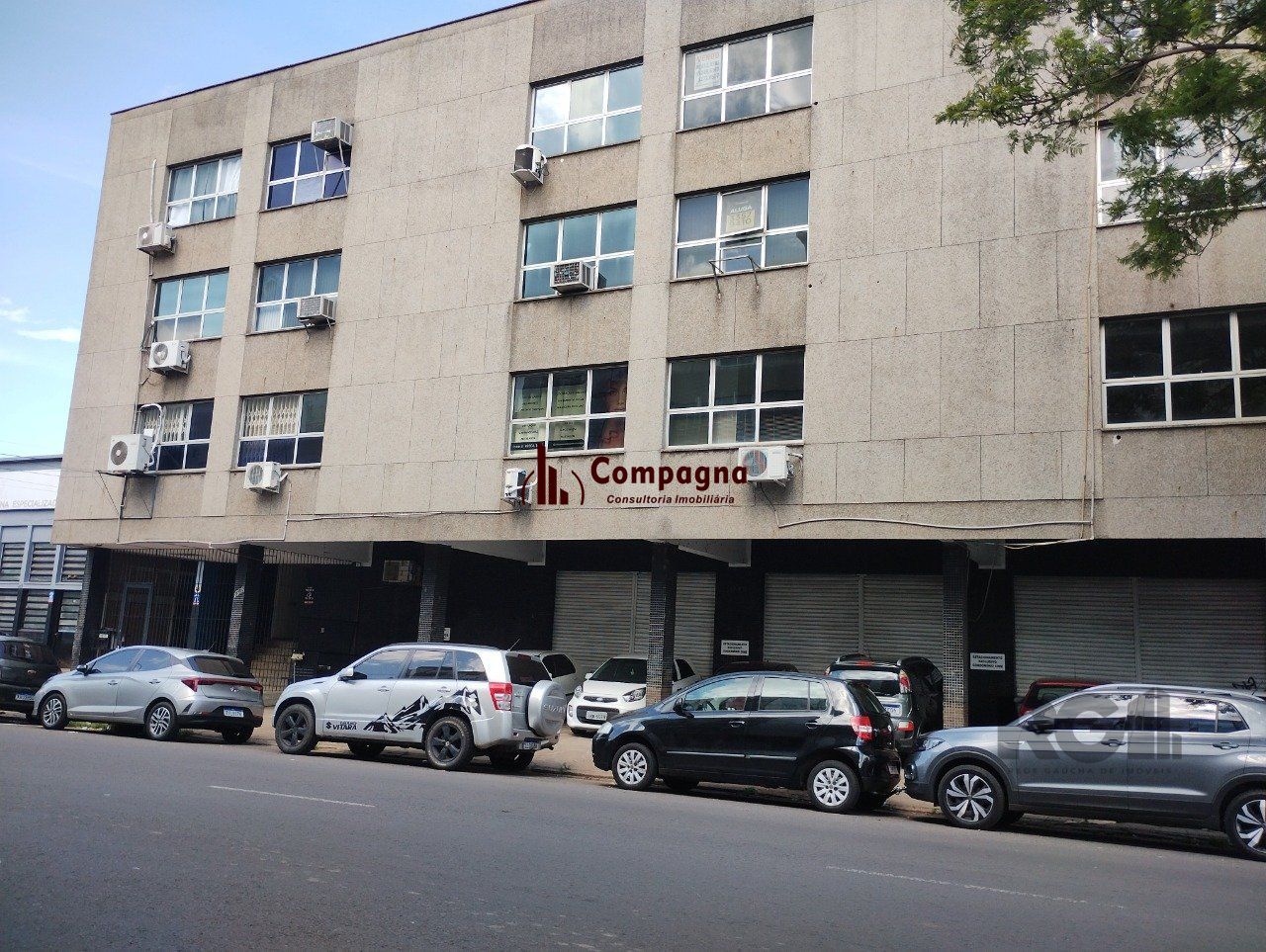 Sala Comercial à venda, 40m², Navegantes - Porto Alegre