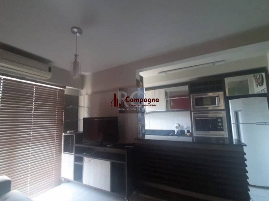 Apartamento para Venda - 67.54m², 3 dormitórios, sendo 1 suites, 1 vaga - Tristeza — foto 2