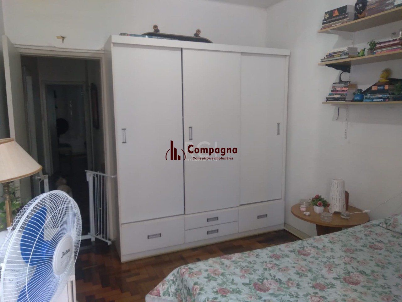 Amplo apartamento, 107 metros privativos. 3 dormitórios — foto 3