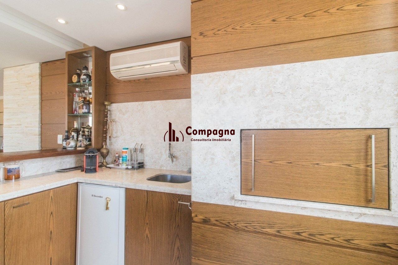 Apartamento com 3 suítes e 3 vagas de garagem no bairro Rio Branco em POA/RS — foto 5