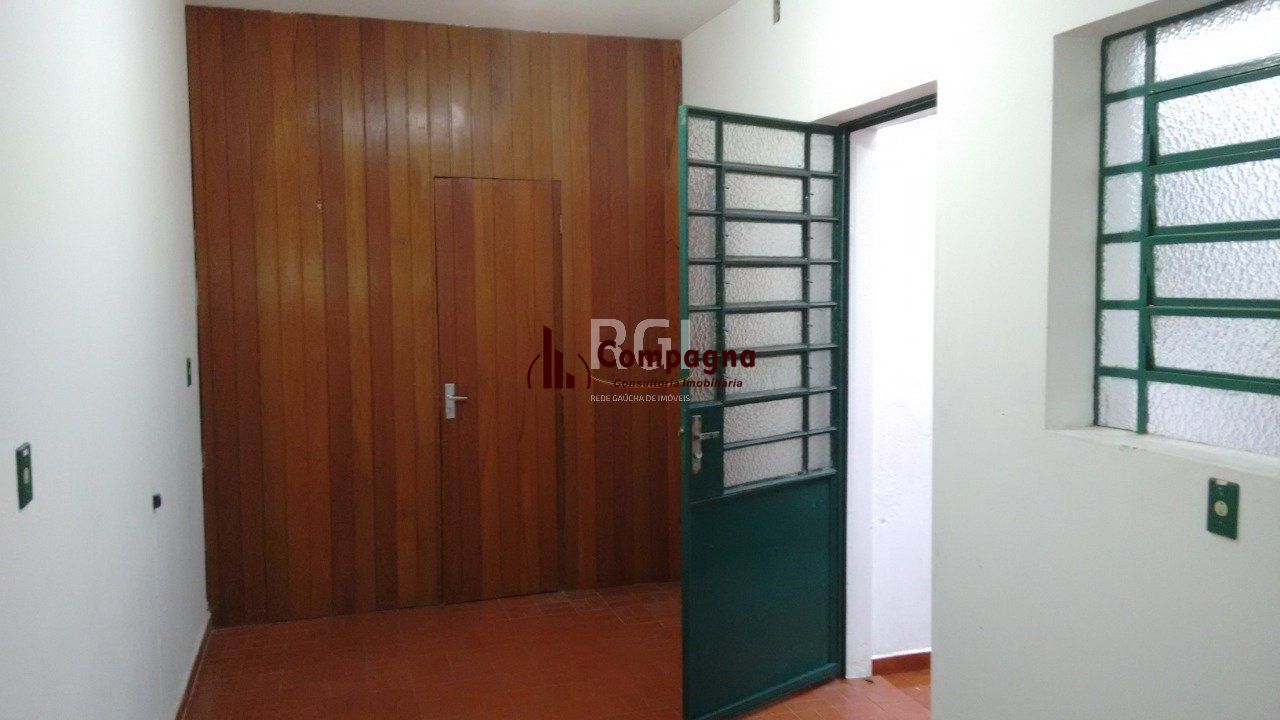 Casa para Venda - 363m², 3 dormitórios, sendo 1 suites, 2 vagas - São João — foto 5