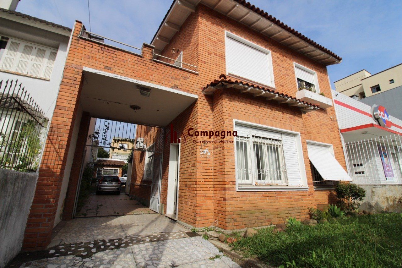 Casa à venda 4 quartos (dormitórios), suíte, 3 vagas - Partenon, Porto Alegre — foto 2