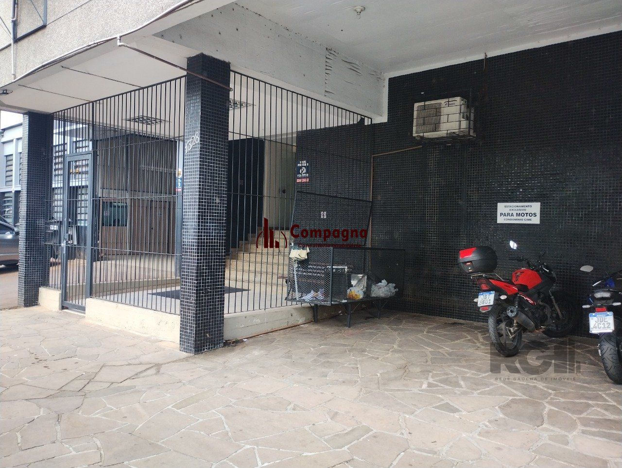 Sala Comercial à venda, 40m², Navegantes - Porto Alegre — foto 4