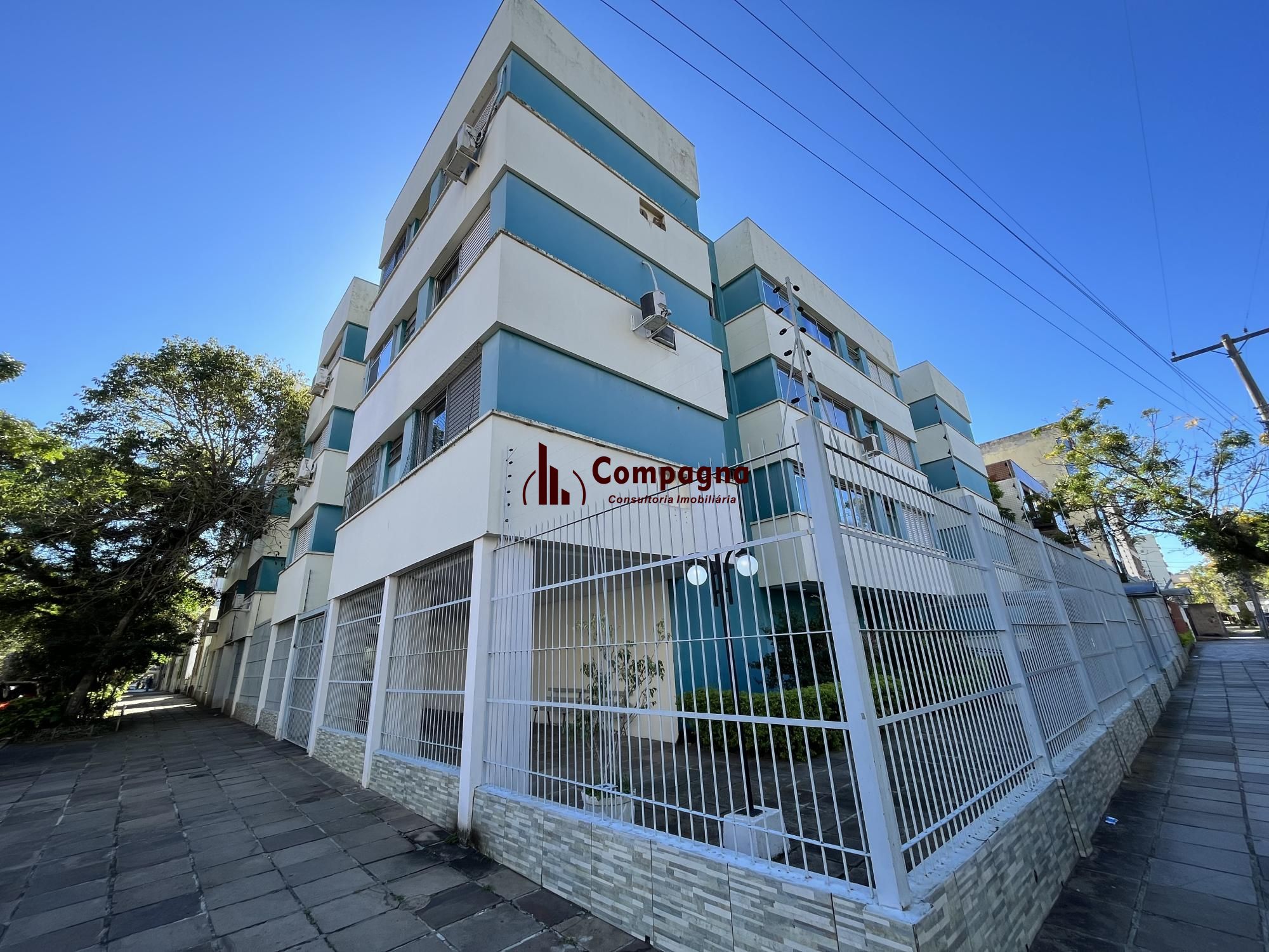 Apartamento 1 dormitório, na Barão do Triunfo.