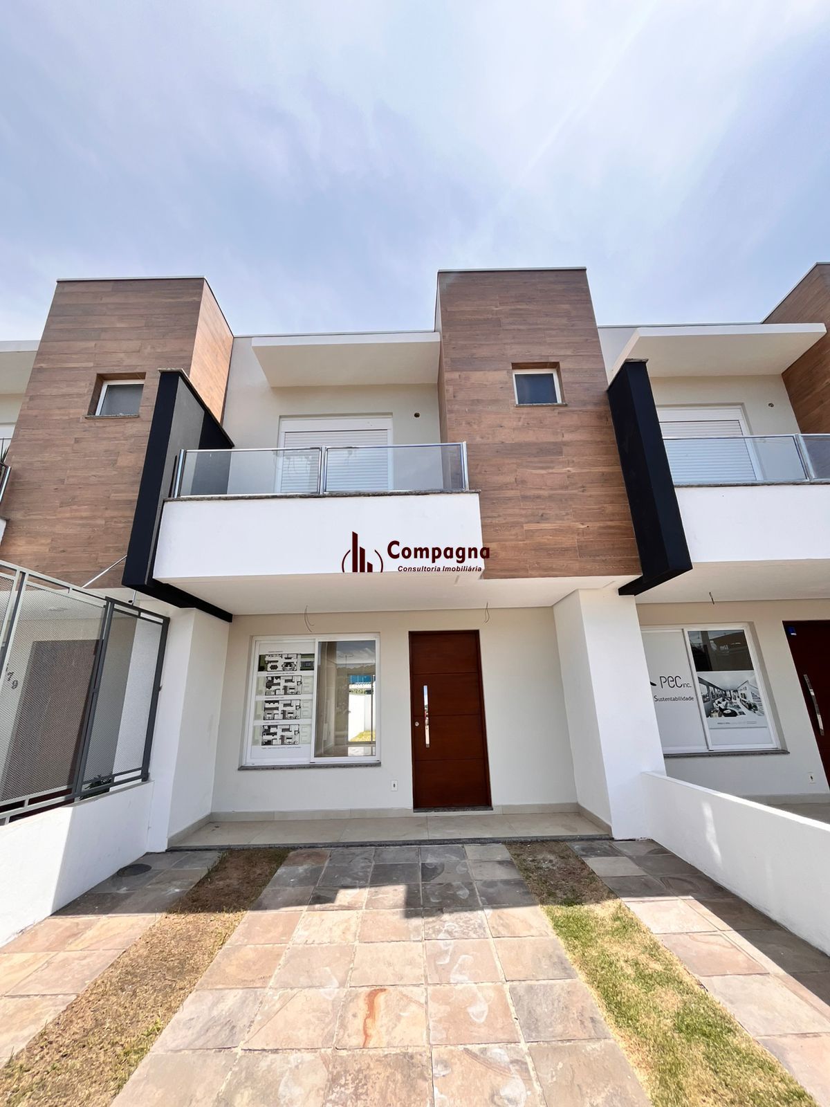 Casa no Bairro Aberta dos Morros - 3 Dormitórios Sendo 2 Suítes