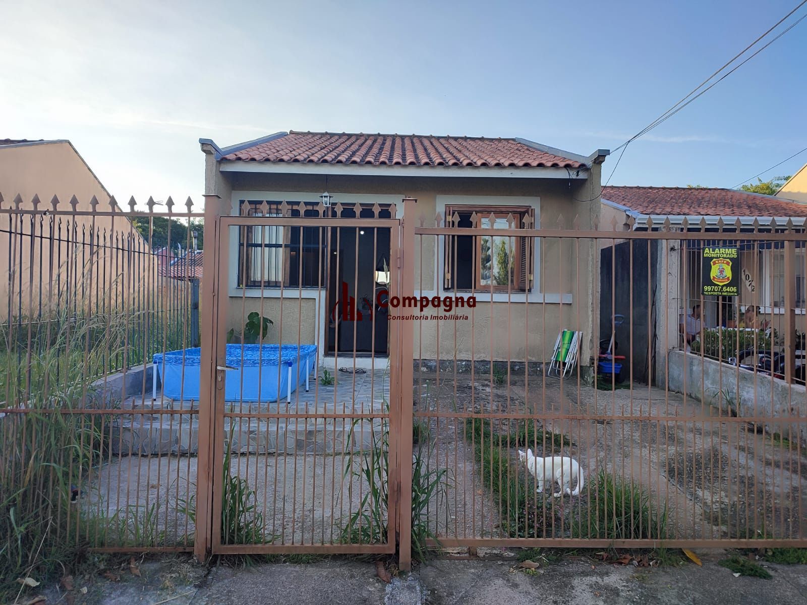 Casa no bairro Hípica - 2 dormitórios - 1 suíte — foto 2