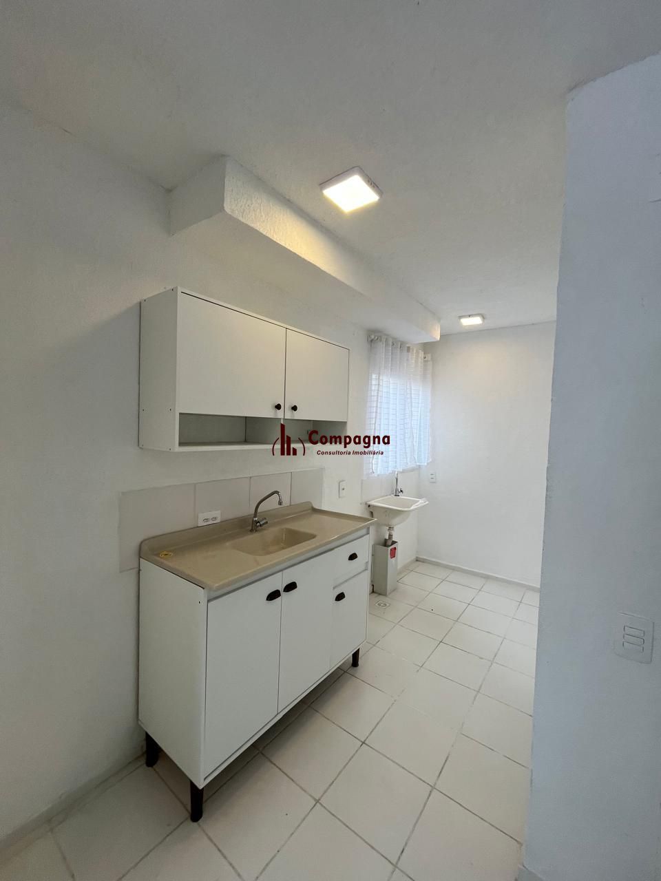Apartamento no bairro Restinga - 2 DORMITÓRIOS