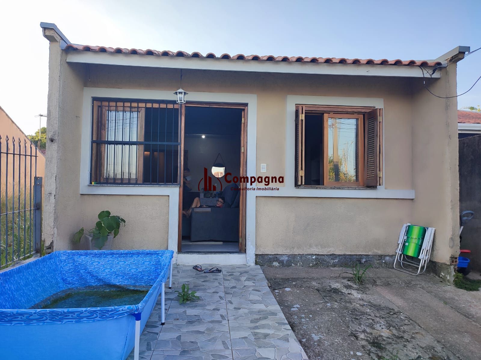 Casa no bairro Hípica - 2 dormitórios - 1 suíte — foto 3