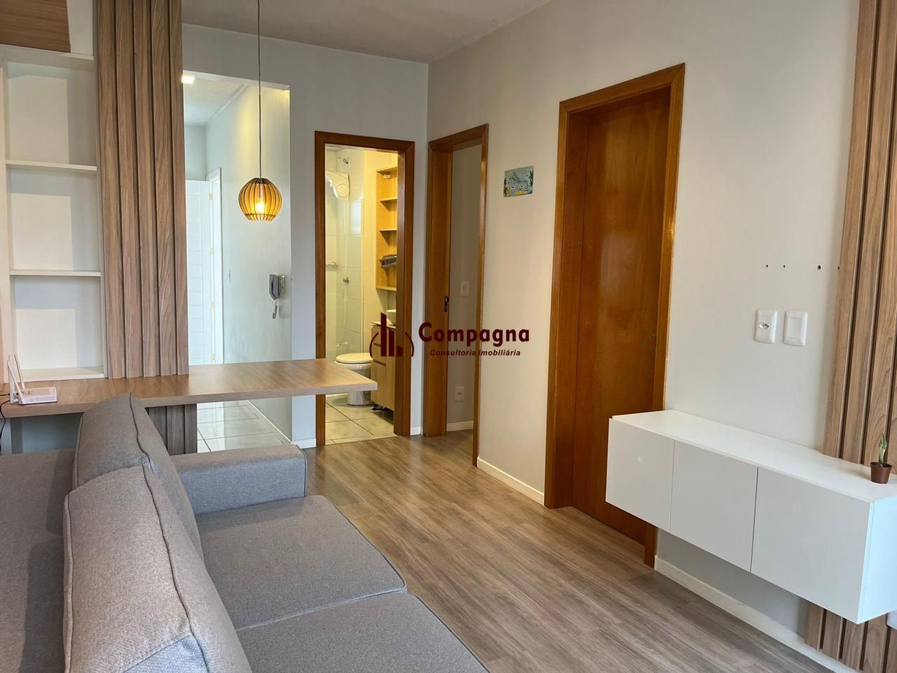 Casa Residencial à Venda no Bairro Hípica 2 dormitórios