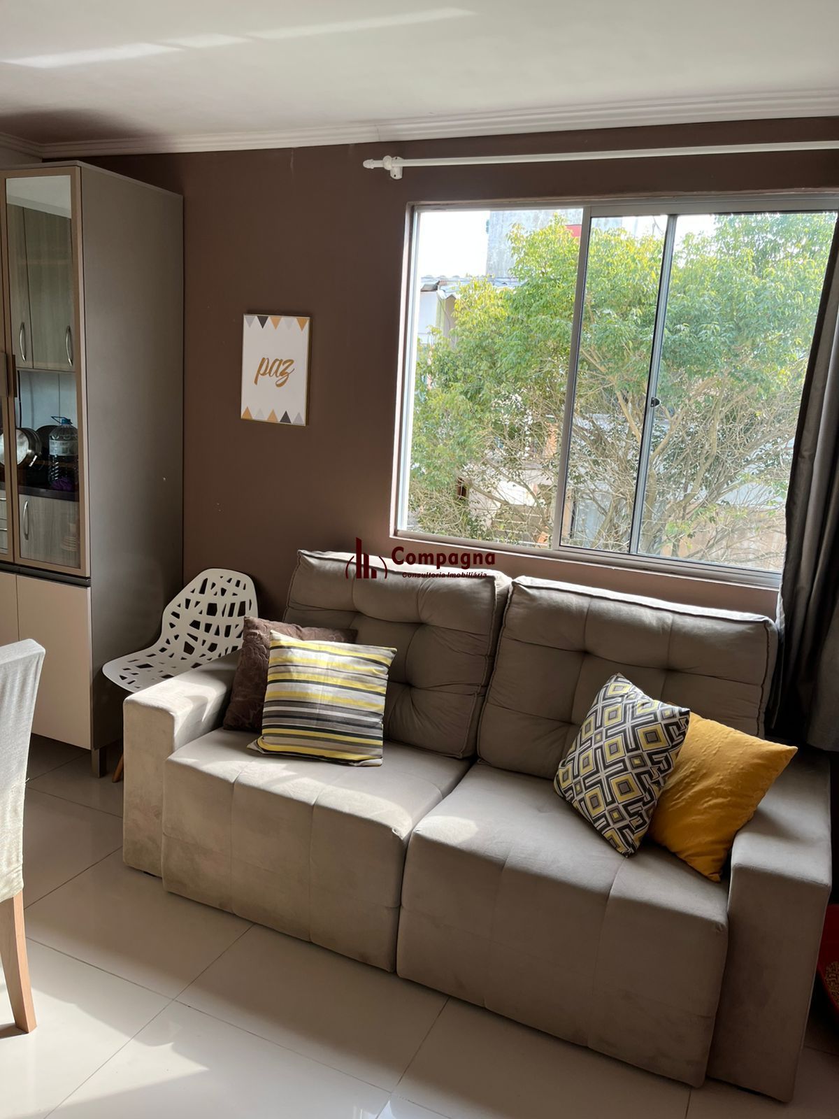 Lindo Apartamento 2 dormitórios semi mobiliado Bairro Restinga — foto 2