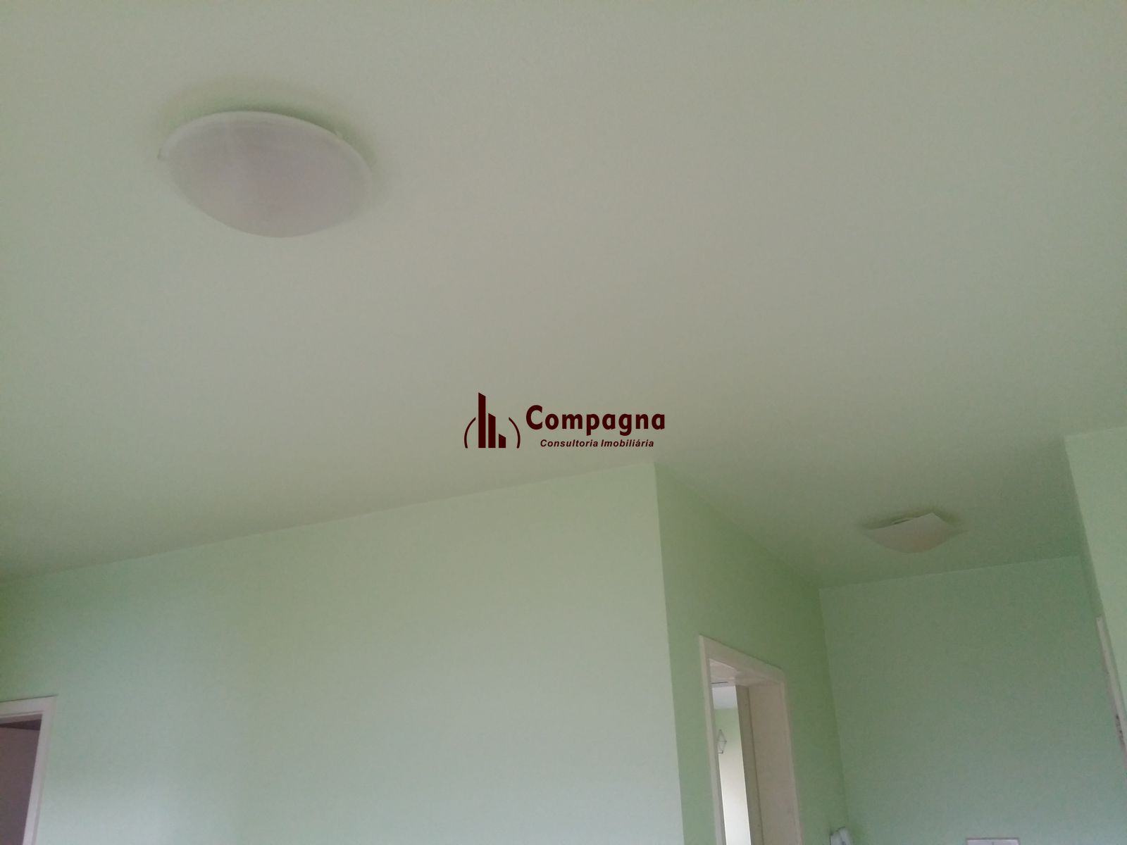 Apartamento em Novo Hamburgo - 2 Dormitórios — foto 5