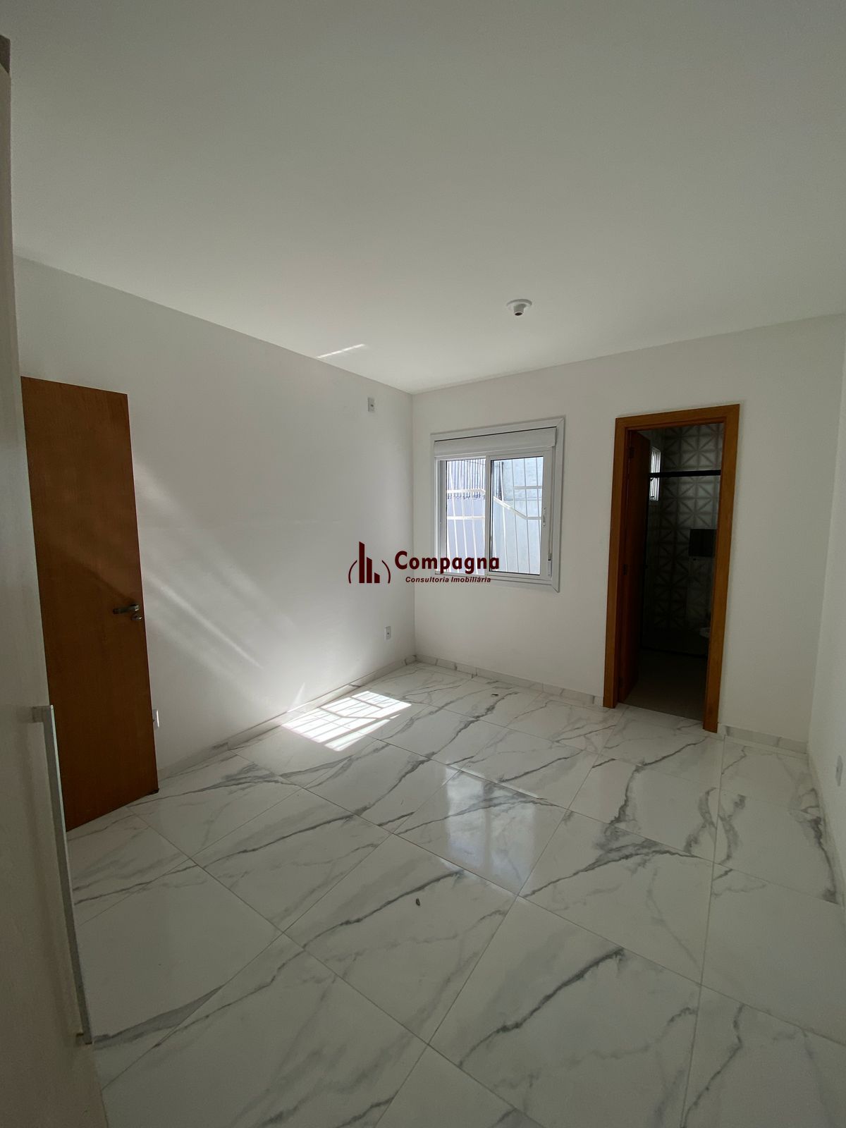 Linda Casa térrea de 2 Dormitórios sendo um suite Localizada no Ipanema Residence Park — foto 5