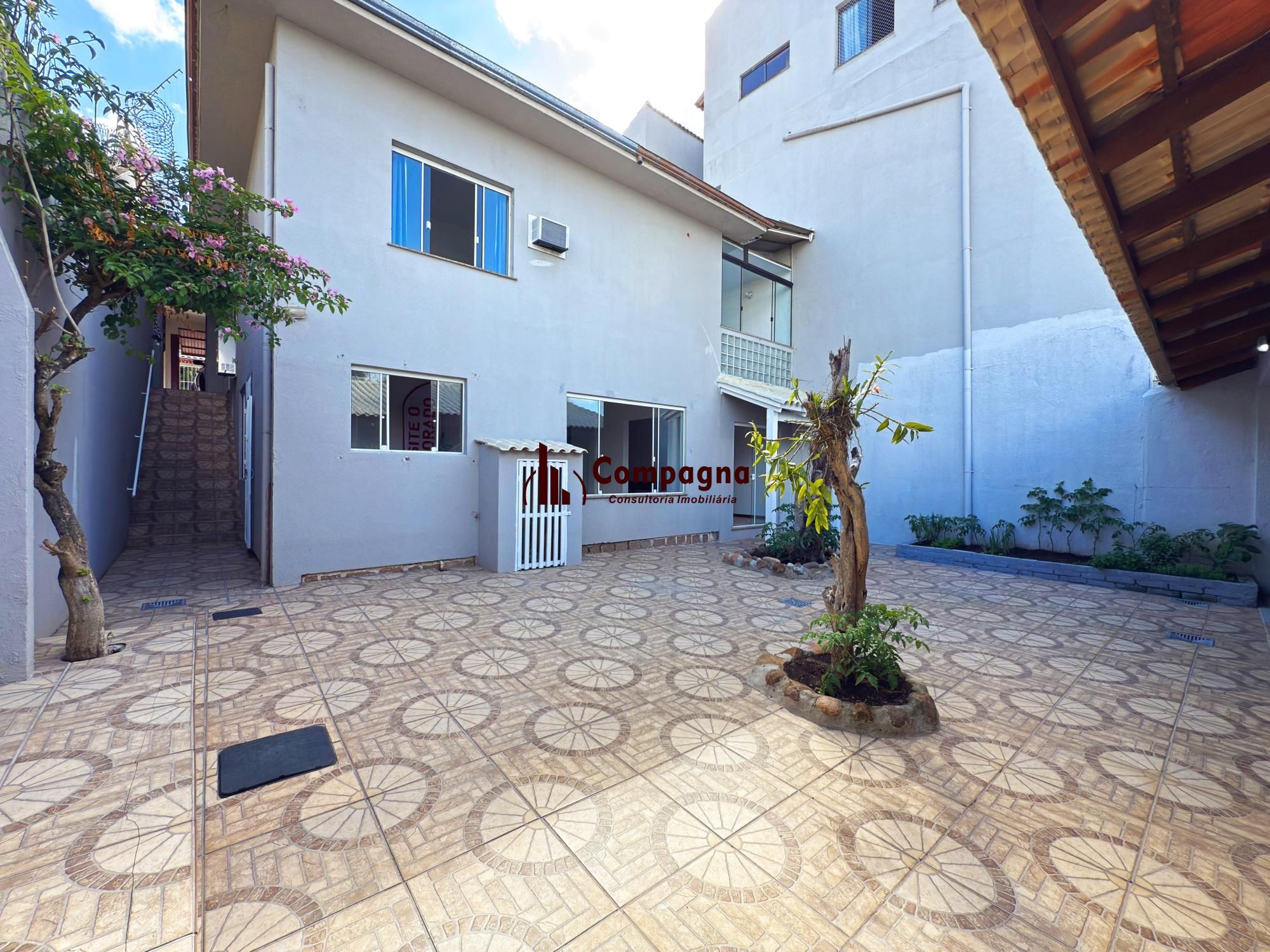 Casa 3 quartos à venda, 180m², Medianeira - Porto Alegre — foto 2