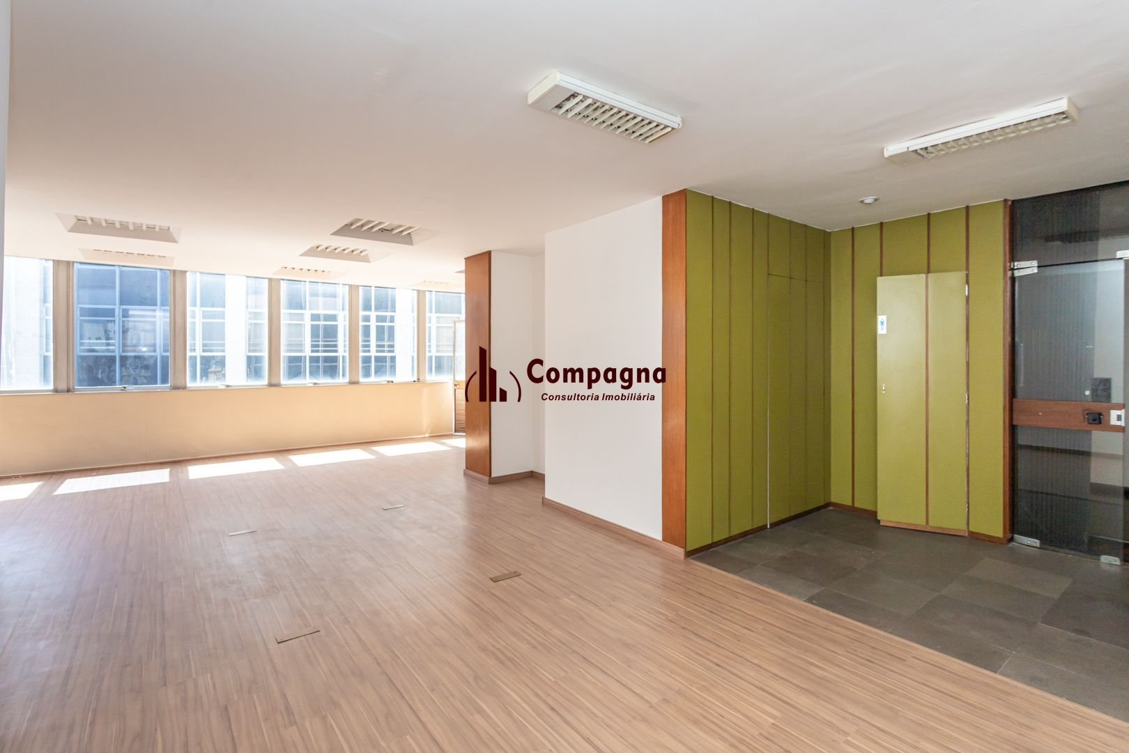Sala Comercial 1 quartos à venda, 125m², Centro Histórico - Porto Alegre — foto 2